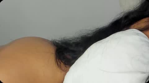 Snapshot of petitgirl_ chatting on 15, 2, 2025 J A S S online show from 15, 2, 2025