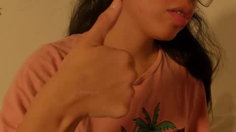 Snapshot of petitgirl_ chatting on 28, 2, 2025 J A S S online show from 28, 2, 2025