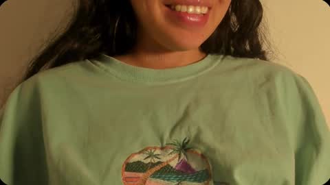 Snapshot of petitgirl_ chatting on 20, 9, 2025 J A S S online show from 20, 9, 2025