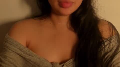 Snapshot of petitgirl_ chatting on 1, 10, 2025 J A S S online show from 1, 10, 2025