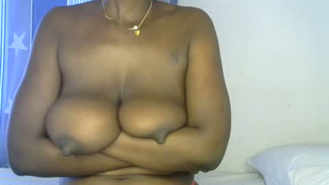 Snapshot of pettite_cora1 chatting on 19, 7, 2026 pettite_cora1 online show from 19, 7, 2026
