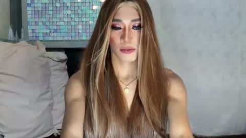Snapshot of ph_hardcock chatting on 14, 7, 2026 JOHN online show from 14, 7, 2026