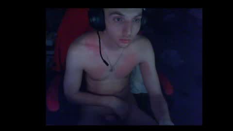 Snapshot of phantm420__ chatting on 14, 6, 2026 phantm420__ online show from 14, 6, 2026