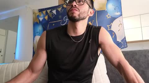 phantom_bigger1 online show from 2, 12, 2025