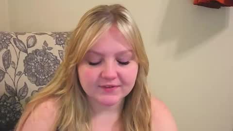 PhatAssBlond online show from 13, 4, 2026