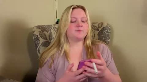 PhatAssBlond online show from 24, 6, 2026