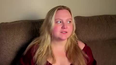 PhatAssBlond online show from 27, 7, 2026