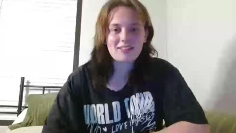 Pheebs online show from 15, 9, 2025