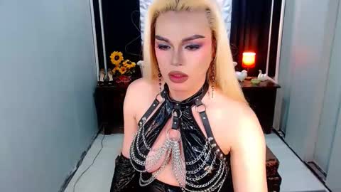 Snapshot of phenominalduodiva chatting on 21, 10, 2025 cervena online show from 21, 10, 2025