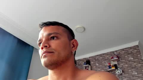 Snapshot of philipe_inzagui chatting on 2, 3, 2025 Philipe online show from 2, 3, 2025