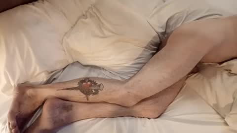 Online at weekends Friday to Sunday online show from 31, 12, 2024