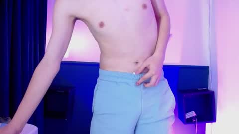 Snapshot of philippsx chatting on 12, 6, 2026 PHILLIP online show from 12, 6, 2026