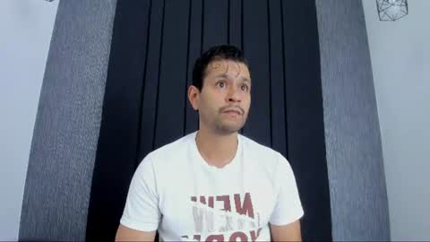 Snapshot of phill_johnson3 chatting on 24, 7, 2026 Phill online show from 24, 7, 2026
