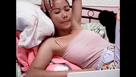 Snapshot of phoenixkitty861 chatting on 29, 3, 2026 phoenixkitty861 online show from 29, 3, 2026