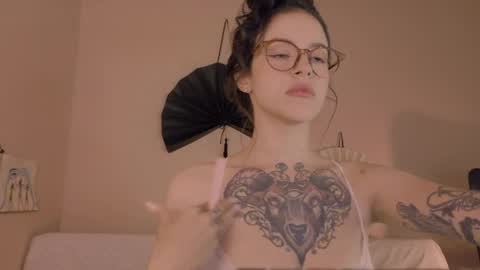 Snapshot of phoenixx_x chatting on 21, 4, 2026 phoenixx_x online show from 21, 4, 2026