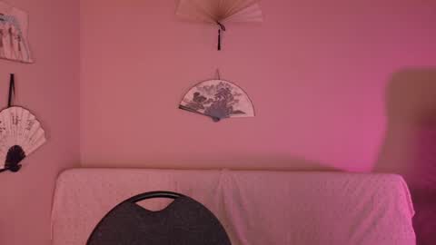 phoenixx_x online show from 4, 6, 2026