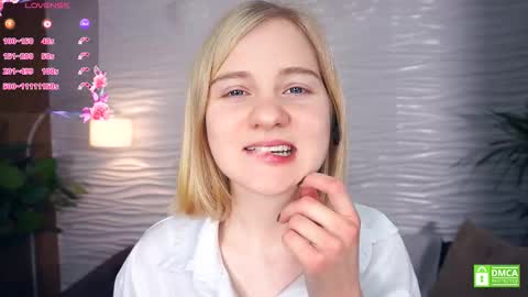 Hann G. Jones online show from 3, 12, 2025