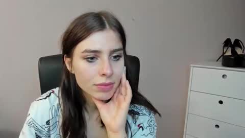 Snapshot of pia_desire chatting on 14, 9, 2025 P I A online show from 14, 9, 2025