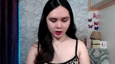 Ms Pia online show from 5, 8, 2026