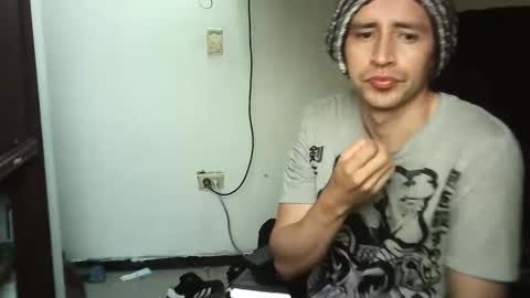 Snapshot of picaachu chatting on 3, 3, 2025 picaachu online show from 3, 3, 2025