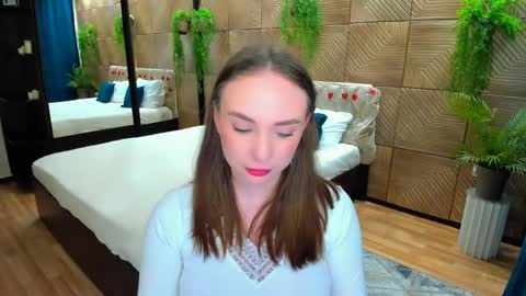 Emelie online show from 16, 4, 2026