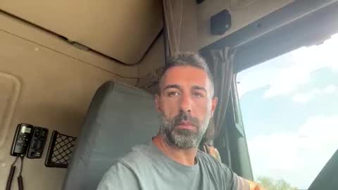 Snapshot of pierotu chatting on 9, 9, 2025 pierotu online show from 9, 9, 2025