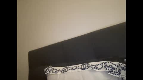 pierrot462900 online show from 28, 1, 2025