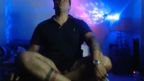 pikoro_gomez online show from 18, 12, 2024