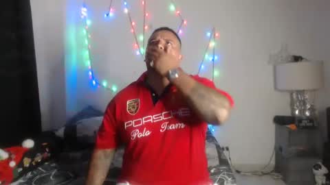 pikoro_gomez online show from 24, 12, 2024