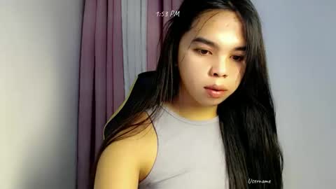 Snapshot of pinay_heart chatting on 22, 10, 2025 heart online show from 22, 10, 2025