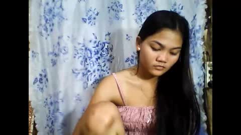 Snapshot of pinay_just18th chatting on 5, 2, 2026 pinay_just18th online show from 5, 2, 2026