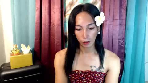lucyLove online show from 24, 10, 2025