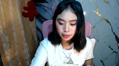 Snapshot of pinay_shinexxx chatting on 28, 6, 2026 pinay_shinexxx online show from 28, 6, 2026
