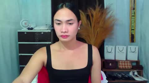 Snapshot of pinaycutie_jilian chatting on 7, 10, 2025 jilian  online show from 7, 10, 2025