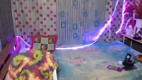 pinayhotmama08 online show from 11, 11, 2025