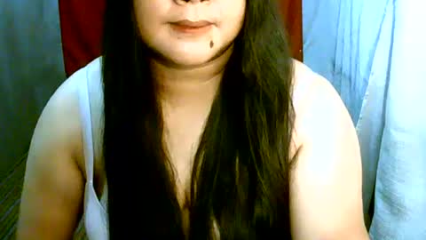 Snapshot of pinayjona chatting on 4, 8, 2026 pinayjona online show from 4, 8, 2026