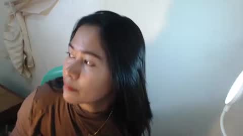 Snapshot of pinaysunday chatting on 5, 1, 2025 pinaysunday online show from 5, 1, 2025