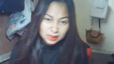 Snapshot of pinaysunday chatting on 3, 11, 2025 pinaysunday online show from 3, 11, 2025