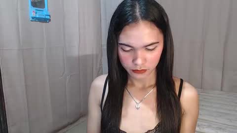 celistina Crwford online show from 28, 2, 2025