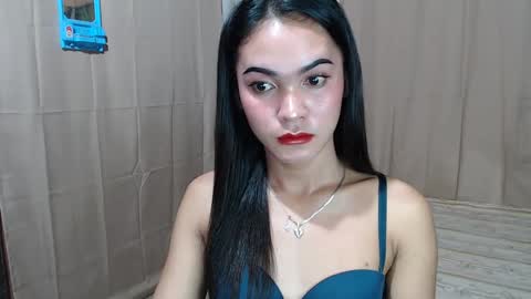 celistina Crwford online show from 10, 3, 2025
