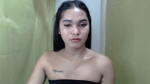 celistina Crwford online show from 25, 5, 2026
