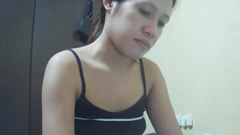 Snapshot of pinaysweet_couple chatting on 13, 1, 2026 pinaysweet_couple online show from 13, 1, 2026