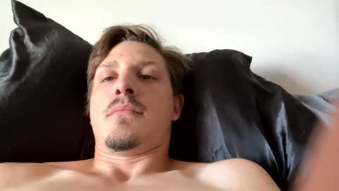 Snapshot of pineapplecrx chatting on 8, 7, 2026 Bob online show from 8, 7, 2026