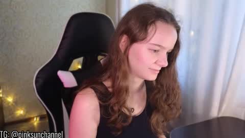 Stephanie online show from 13, 9, 2025