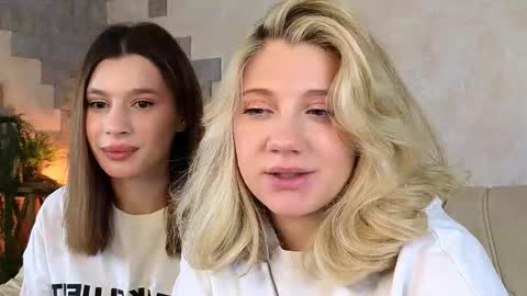 Snapshot of pinkadele chatting on 13, 1, 2026 Adele online show from 13, 1, 2026