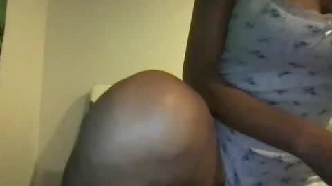 Pink Camerra online show from 18, 12, 2025