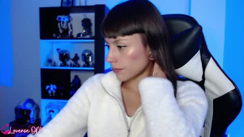 Emily online show from 4, 3, 2025