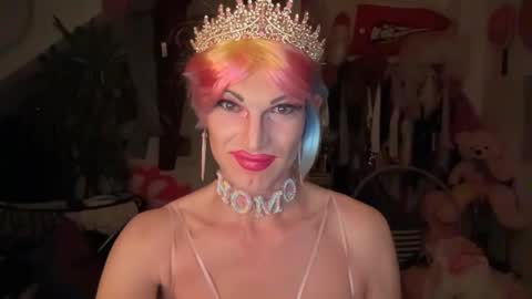 Snapshot of pinkfag chatting on 22, 12, 2025 pinkfag online show from 22, 12, 2025