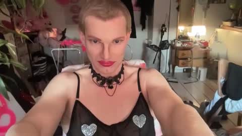 Snapshot of pinkfag chatting on 7, 1, 2026 pinkfag online show from 7, 1, 2026