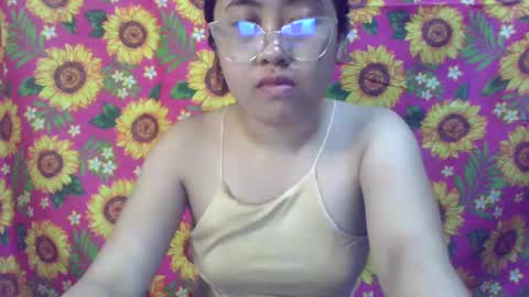 Snapshot of pinkish_shine chatting on 5, 2, 2025 Hi  its me shine  online show from 5, 2, 2025